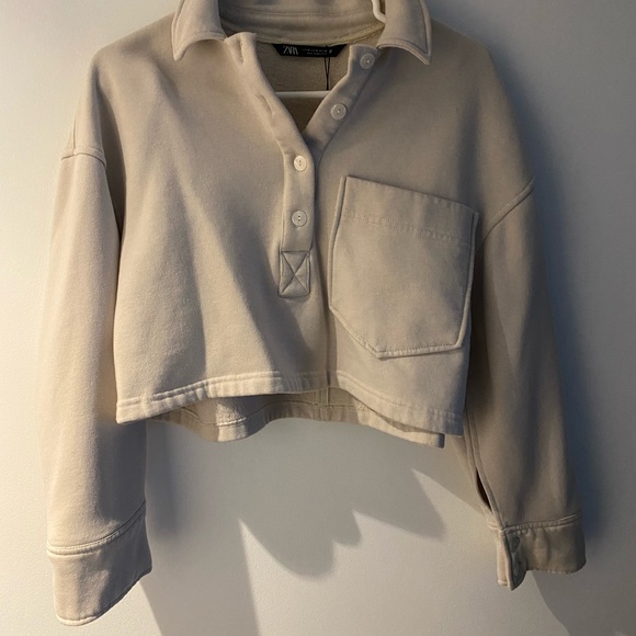 Cropped sweater - Picture 2 of 4